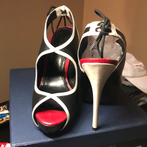 Pour La Victoire high heeled black/ white 10M - Picture 1 of 3